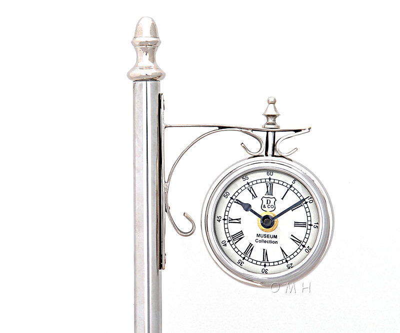 Old Modern Handicrafts Decorative Brass / Aluminium Lamp Post Clock